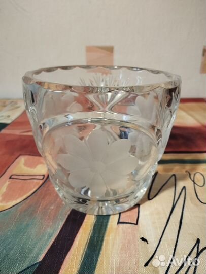 Конфетница хрустальная (новая)