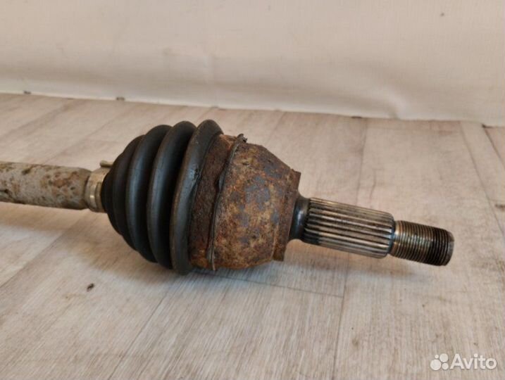 Привод передний левый Ford Fusion CBK 1.4 (fxja)