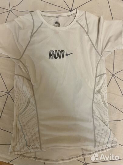Футболка женская nike