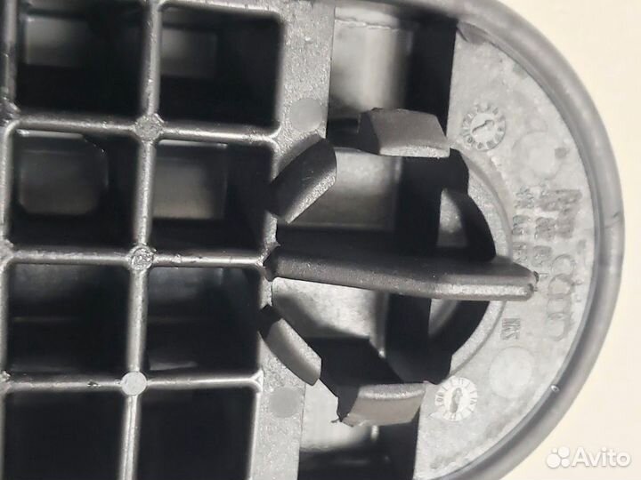 Поддомкратник передний,задний Audi A8 D4