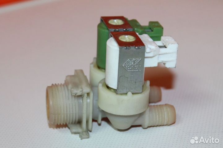 Клапан подачи воды Electrolux 1468766090 бу. 2154