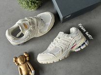 Кроссовки New balance 2002r