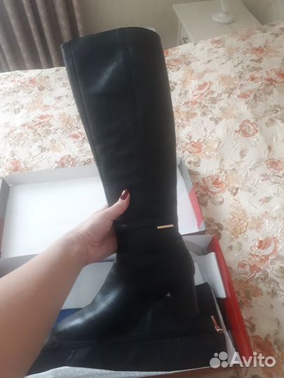 Зимние женские сапоги 39