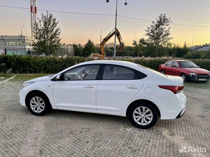 Hyundai Solaris в лизинг для физических лиц
