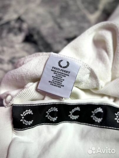 Свитшот Fred Perry мужской LUX