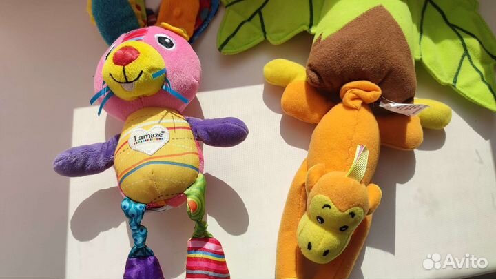 Игрушки для малышей 0+