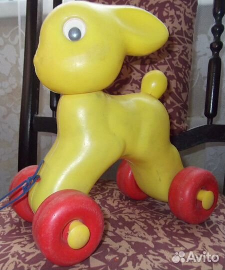 Заяц на колесах дутыш игрушка СССР