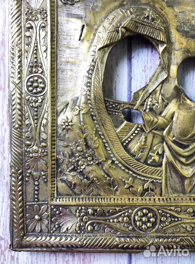 Старинный оклад к иконе Казанской Божией Матери