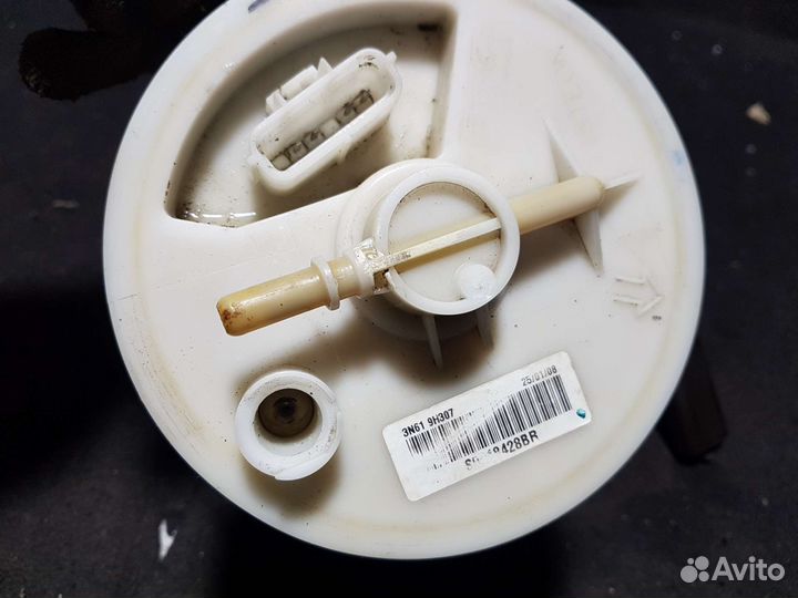 Топливный насос mazda 3 bk 2.0