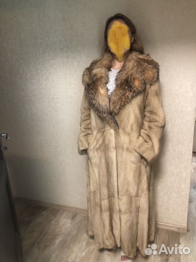 Шуба норковая, воротник лиса