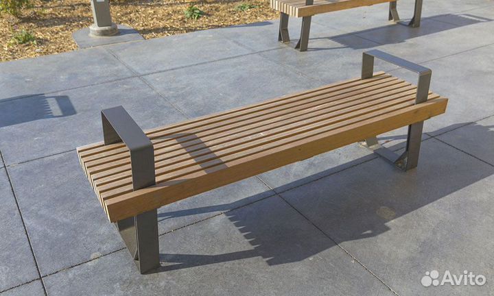 Деревянная скамейка