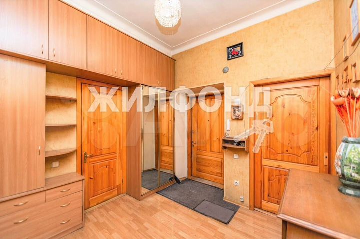 4-к. квартира, 87,2 м², 2/4 эт.