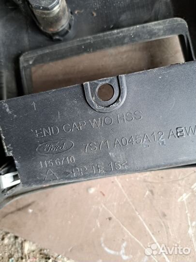 Накладка Центральной консоли задний Ford Mondeo 4