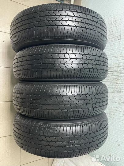 Bridgestone Dueler H/L 400 215/70 R17