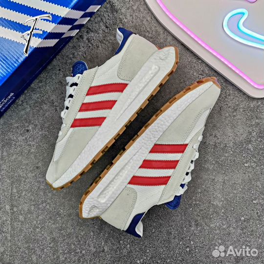 Кроссовки Adidas Новые