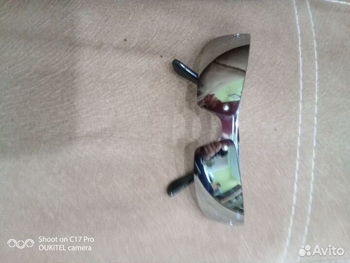 Продам очки солнцезащитные