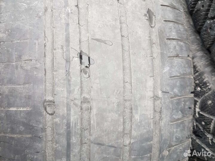 Pirelli P Zero Rosso 275/45 R19