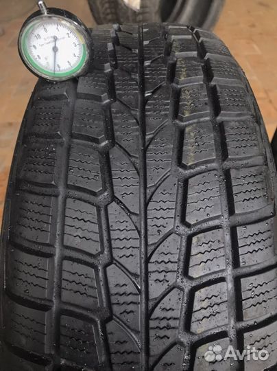 Falken Eurowinter HS-437 205/65 R15 94T