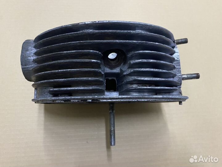 Левая головка н/о от мотоцкла урал