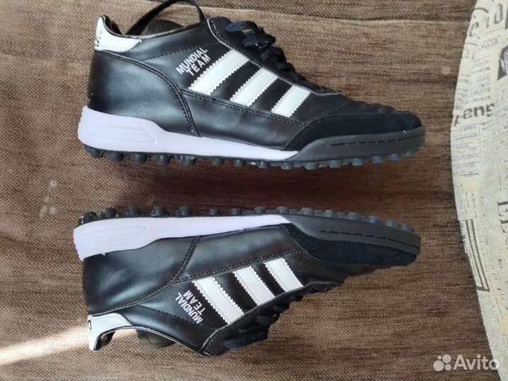 Сороконожки adidas mundial team