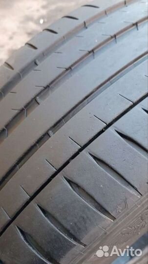 Michelin Pilot Sport 4 S 235/45 R20 100Y