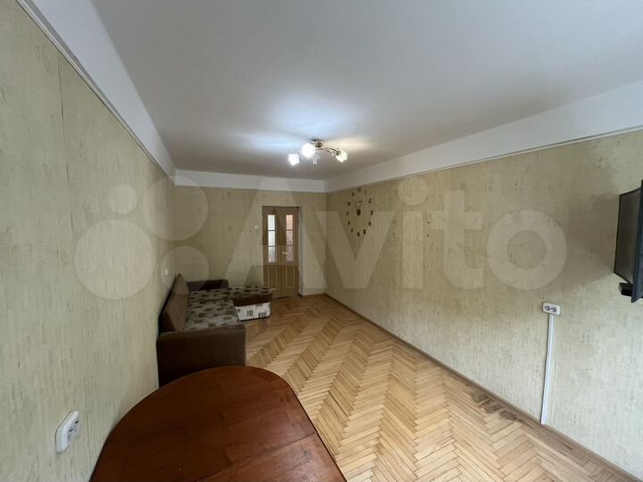 2-к. квартира, 48 м², 4/5 эт.