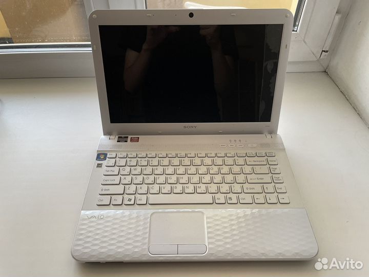 Ноутбук sony vaio pcg-61b11v