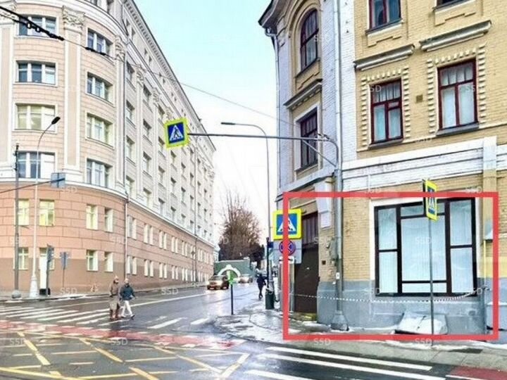 Продам торговое помещение, 159 м²