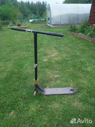 Трюковой самокат