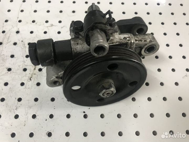 Насос гур Kia Cerato 2 1.6 G4FC 2011