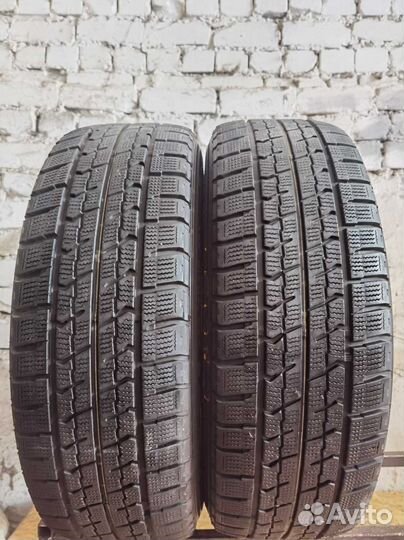 Goodyear UltraGrip Ice Navi Zea 225/60 R17 99Q