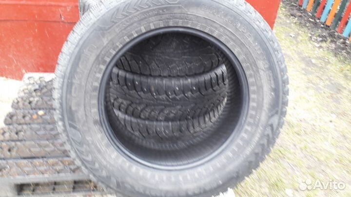 Nokian Tyres Hakkapeliitta SUV 5 235/65 R17