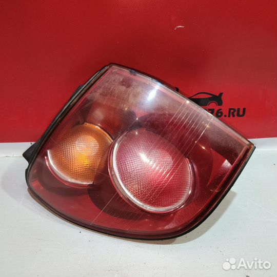 Фонарь левый наружный на Lexus RX300