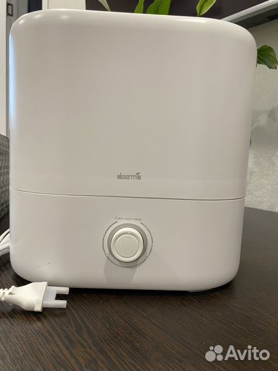 Увлажнитель воздуха deerma (новый)