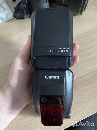 Canon вспышка 600EX