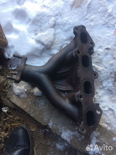 Выпускной коллектор спектра 1.6