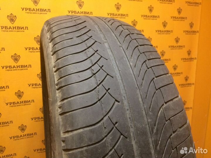 Michelin Latitude Diamaris 215/65 R16