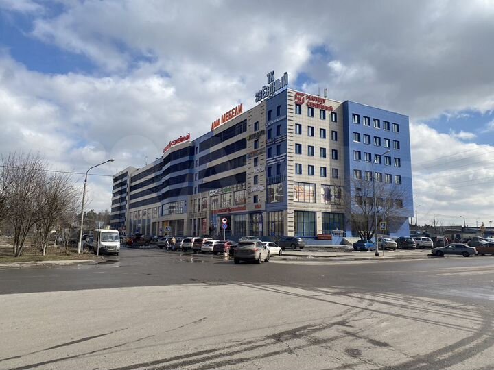 Машиноместо, 16 м²