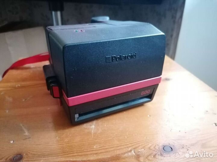 Фотоаппарат polaroid 600