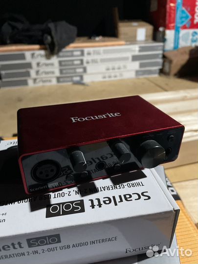 Аудиокарта Focusrite solo 3