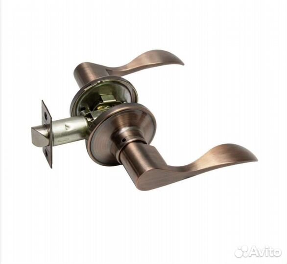 Дверная ручка, петли новые