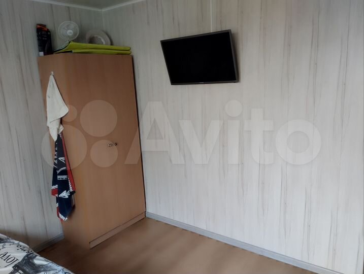 Комната 16 м² в 4-к., 2/2 эт.