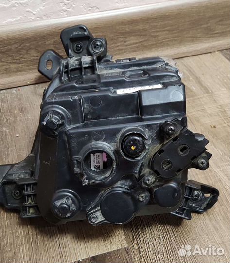 Фара противотуманная левая kia sorento Прайм 3