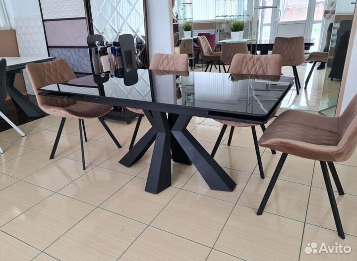 Стол повашимразмерам SVR-47957