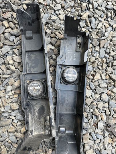 Задняя полка ваз 2104