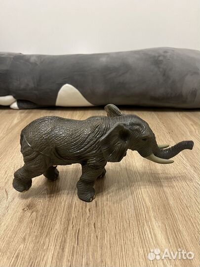 Резиновые игрушки - «медведь», «слон»