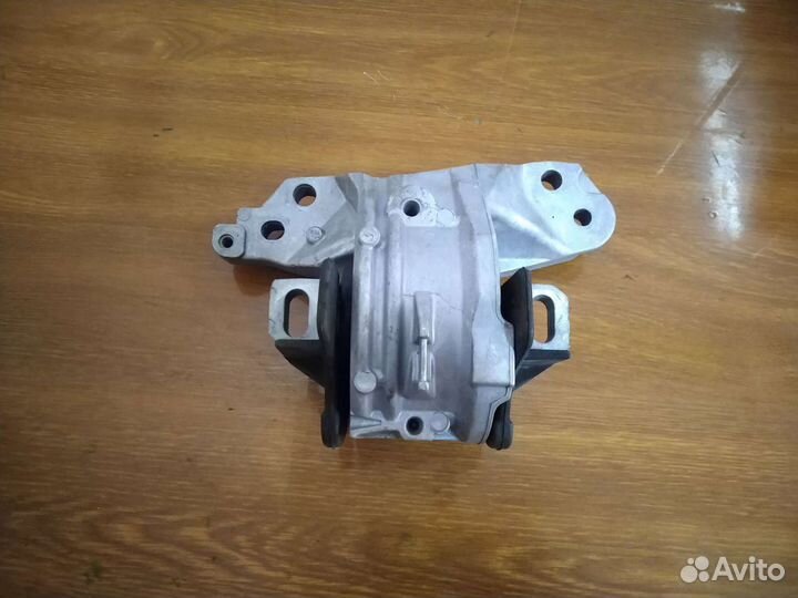 Опора АКПП peugeot 407 2.0л