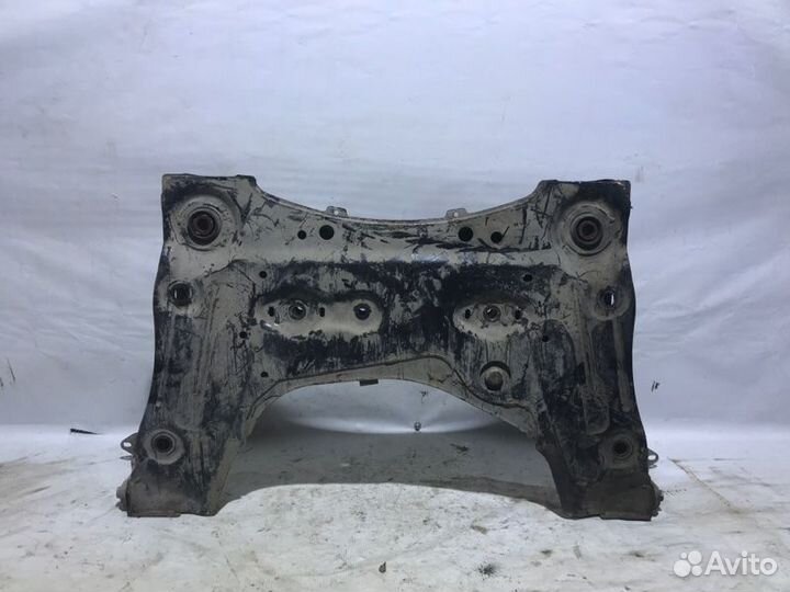 Подрамник Renault Fluence