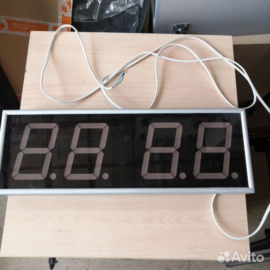 Цифровые электронные часы