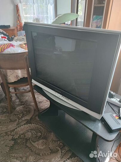 Отдам бесплатно телевизор